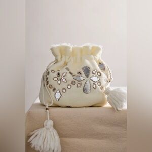 Free People Seasons Sparkle Mini Gift
Sack- Ivory Mirrors NWT RETAILS $58